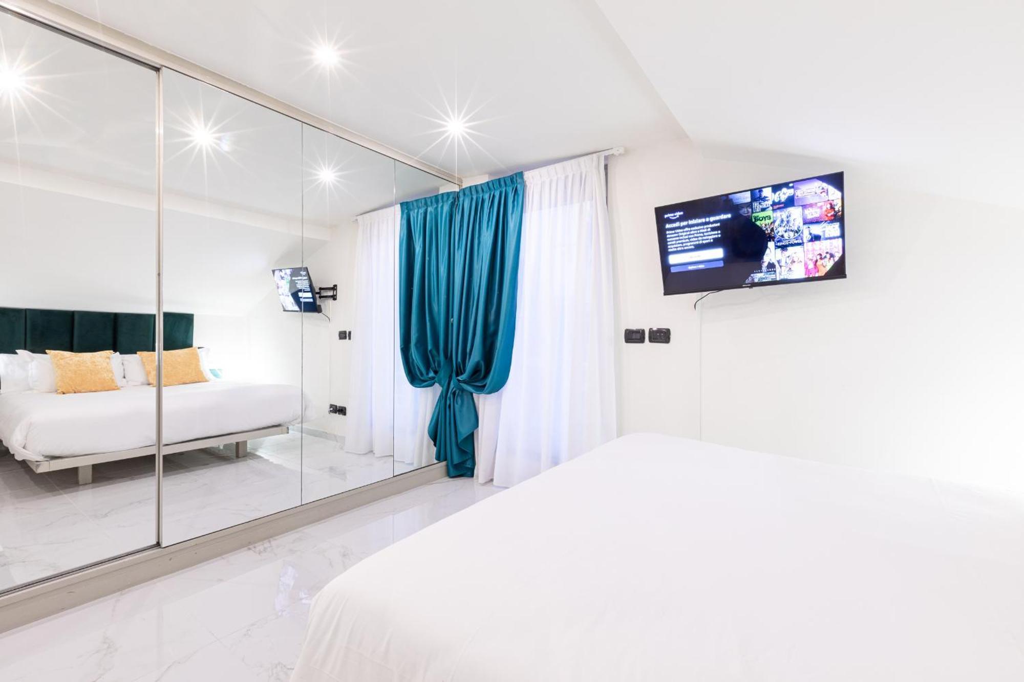 Monte Napoleone Split-Level Terrace Apartment - Top Collection Μιλάνο Εξωτερικό φωτογραφία